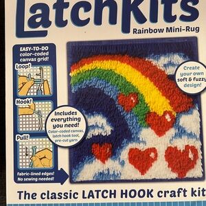 LatchKits Rainbow Mini-Rug Craft Kit